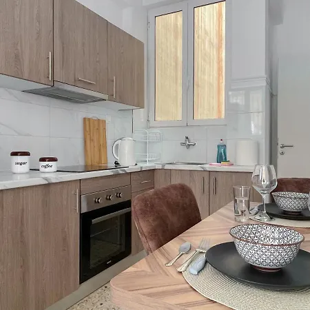 2-bedroom Atelier Near The Center Apartment Athens